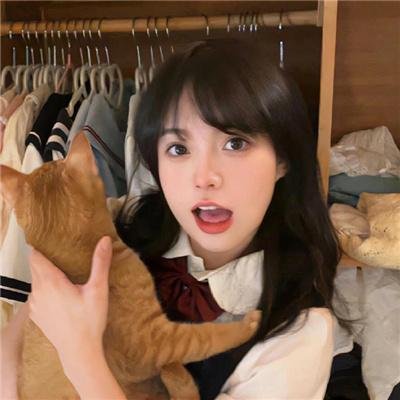 克莱尔的相机